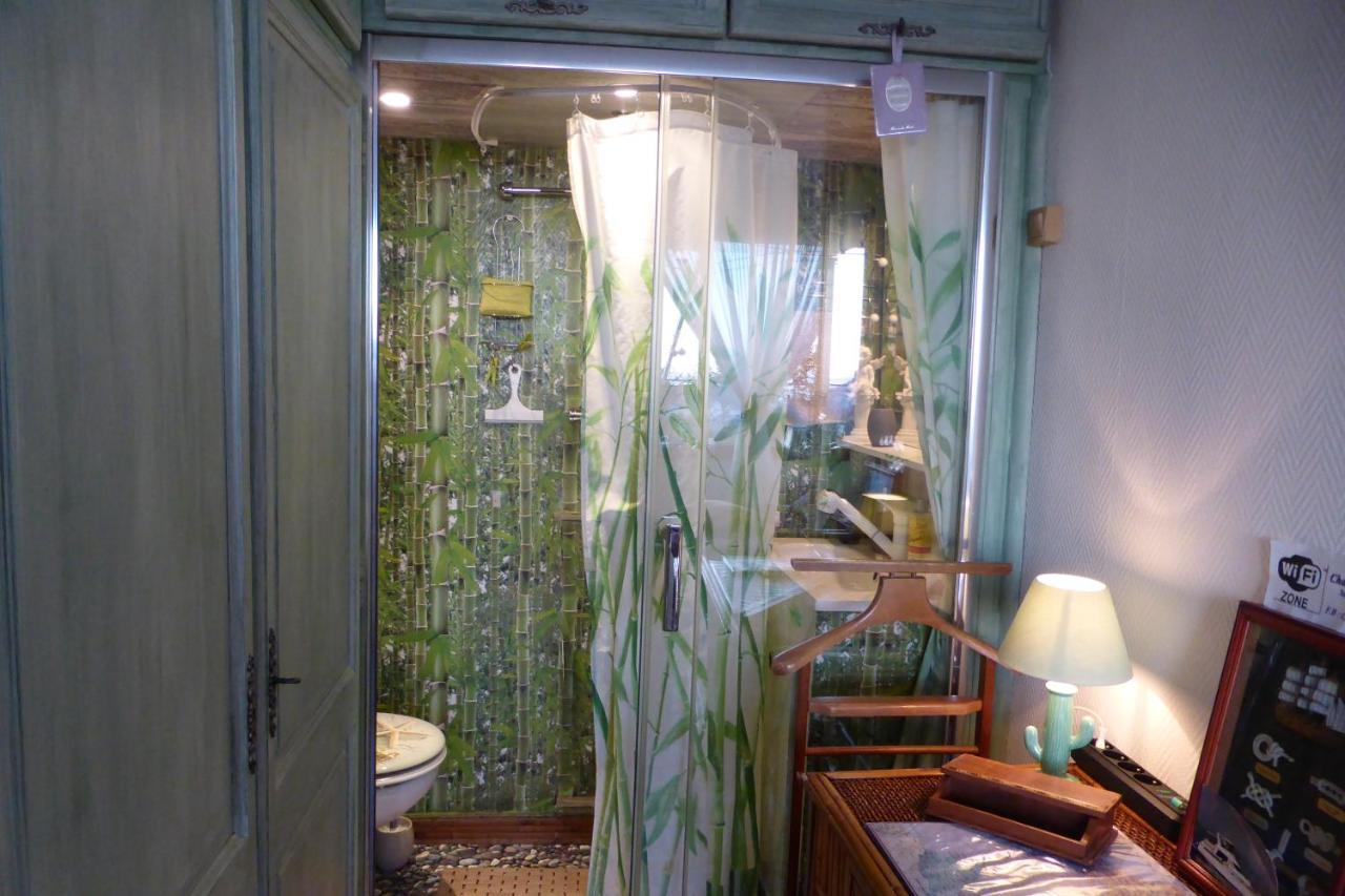 Nouveau ! Chambre D'Hote Insolite Privee " Coeurs De Pirates A Bali En Provence" Spa Sauna Massages Dans Cadre Exotique D'Amenagements Exterieurs D'Exception Ete Comme Hiver Bienvenue !!! Cavalaire-sur-Mer Exterior foto
