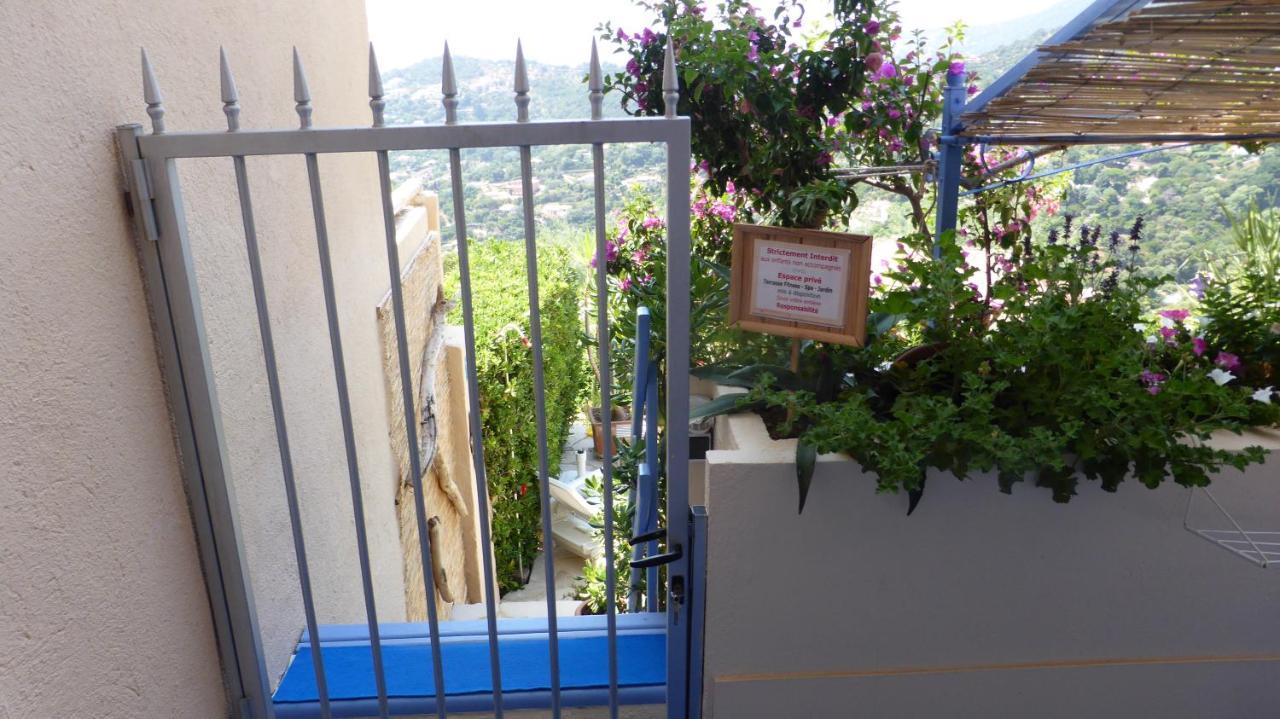 Nouveau ! Chambre D'Hote Insolite Privee " Coeurs De Pirates A Bali En Provence" Spa Sauna Massages Dans Cadre Exotique D'Amenagements Exterieurs D'Exception Ete Comme Hiver Bienvenue !!! Cavalaire-sur-Mer Exterior foto